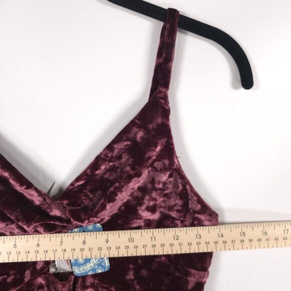 NWT FREE PEOPLE COME TOGETHER SEXY BERRY VELVET BODYCON CUTOUT Mini DRESS Small - Picture 11 of 15